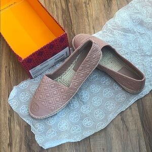 Tory Burch Women's pink Quilted Espadrilles, size 7.5